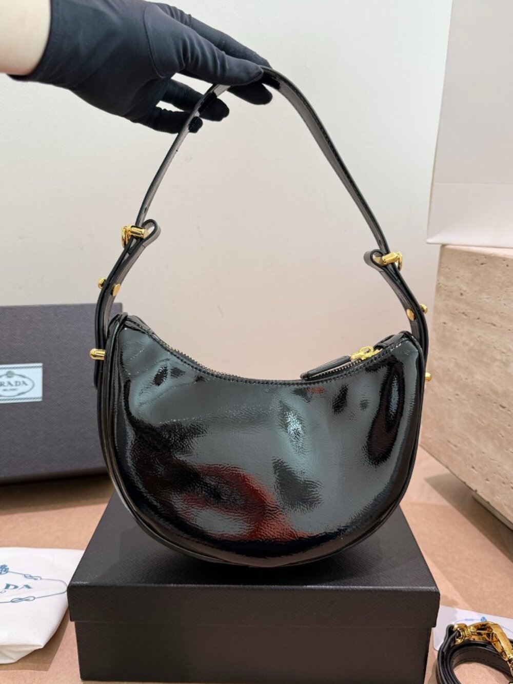 Prada Bag - Picture 5 of 6